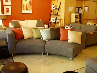 Calcutta 2 Piece Sectional With Throw Pillows